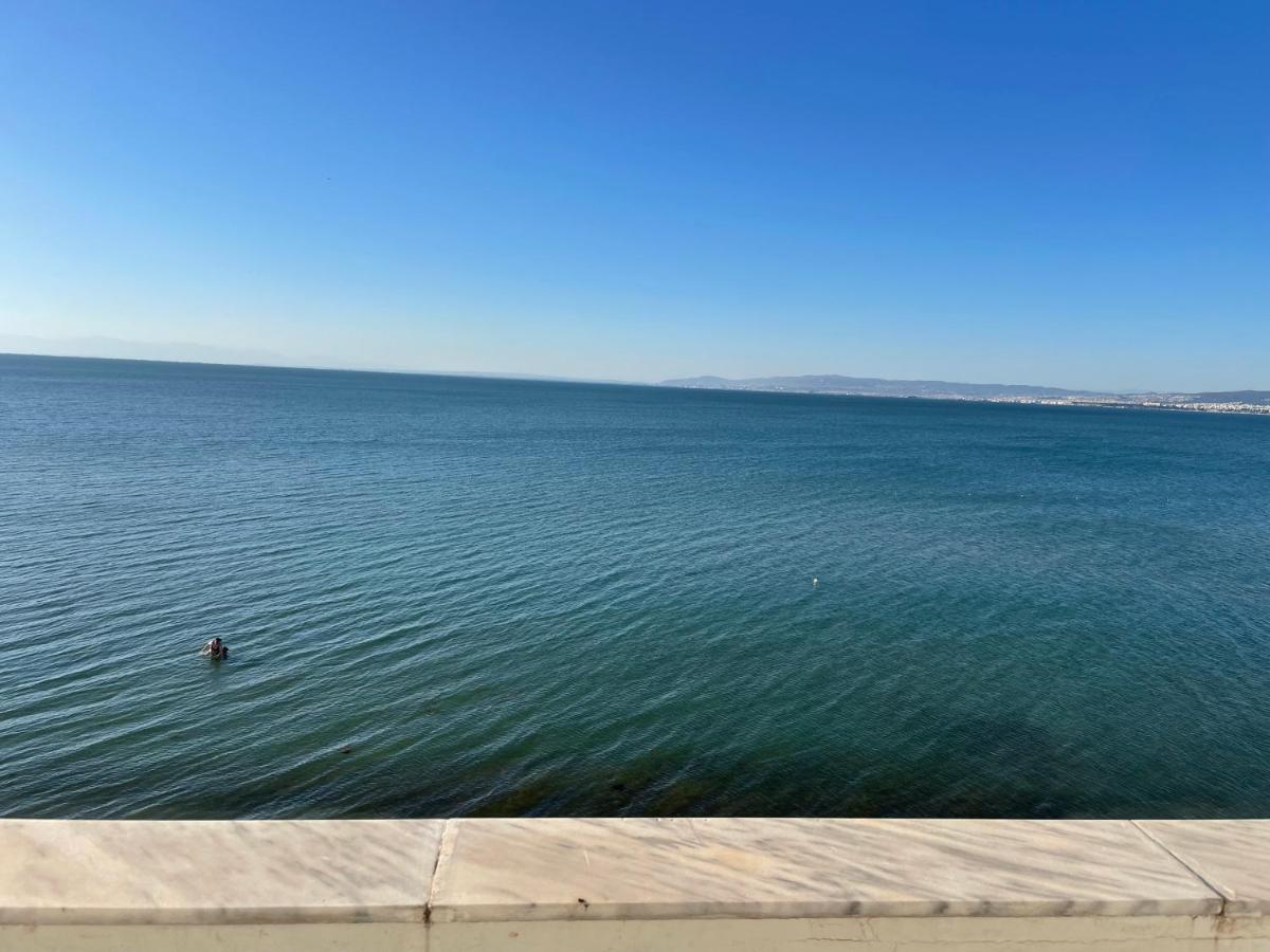 Siel Seaside Apartment Peraía エクステリア 写真